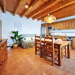 La Casa De - Casa Asensio بيت للعطل *